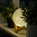 Lua Lumin谩ria 3D (com Stand em Madeira)